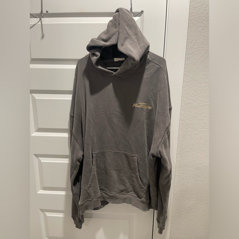 Elwood 100% cotton oversized unisex hoodie XXL Has Monogram, chk pics